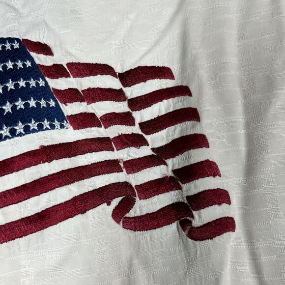 Tommy Bahama Shirt Mens XL White Silk Embroidered USA Flag Shaken But Undeterred - Picture 5 of 9